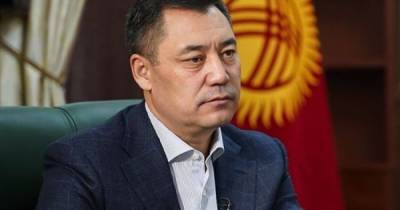 Президенты Кыргызстана и Таджикистана договорились отвести всю технику от границ