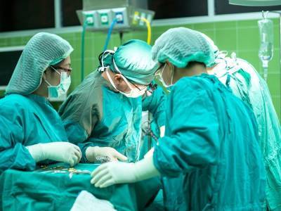 «Два часа провела в аду»: жительница Барнаула очнулась под ножом хирурга и терпела боль до конца операции