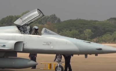 Упавший в прошлом году в море истребитель F-5E ВВС Тайваня поднят и передан военным и прокуратуре