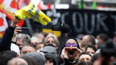 В Париже в ходе первомайской демонстрации произошли беспорядки
