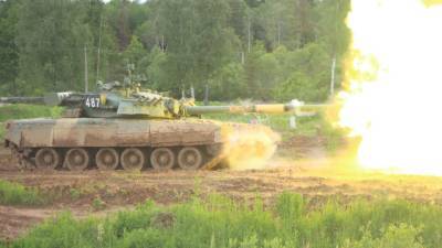 Аналитики NI объяснили, почему российский танк Т-80 остается грозной боевой машиной