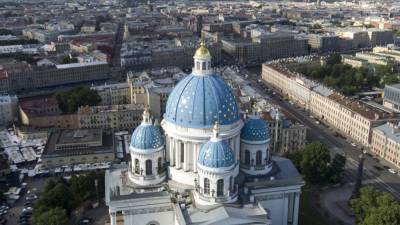 Летний туристический сезон в Петербурге открылся масштабной социальной акцией