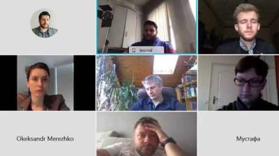"Слуги" общались с российскими пранкерами: те притворились соратниками Навального