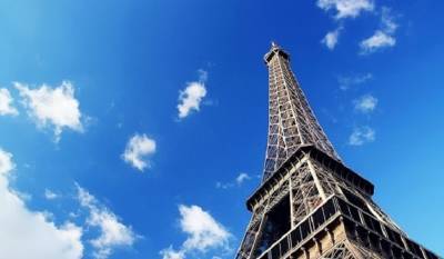 Иностранные туристы смогут приехать во Францию с 9 июня