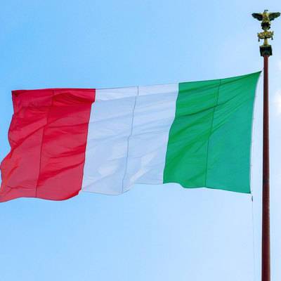 Италия с 3 мая начнет обновлять визы россиянам