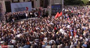 Массовый митинг в поддержку предвыборного блока Кочаряна прошел в Ереване