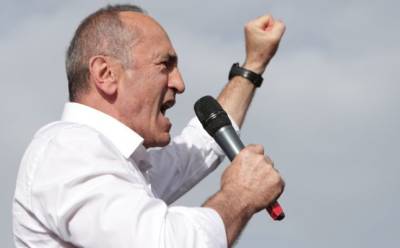 Экс-президент Армении заявил о провале политики действующей власти