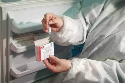 Дополнительный пункт вакцинации работает 10 мая на площади Ленина в Чите