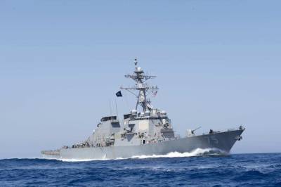ВМС США развернули два эсминца со 122 крылатыми ракетами «Томагавк» на расстоянии удара по Донбассу
