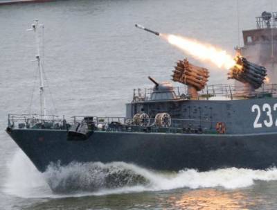 Свыше 60 кораблей ВМФ России бороздят Мировой океан