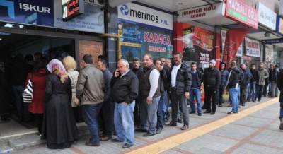 Турецкой «армии миллионеров» прибыло на фоне двузначной инфляции и безработицы