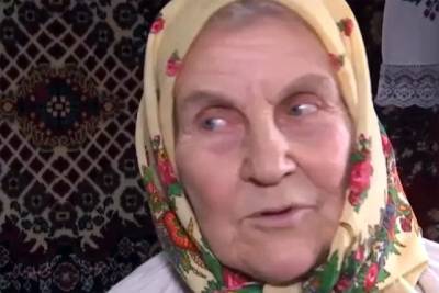 На Винничине 82-летняя бабушка стала блогером и звездой TikTok
