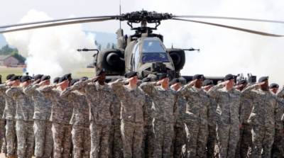 На военных учениях в Эстонии пострадали десантники США