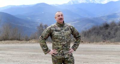 Алиев открыл военный аэродром в Нахичеване, на границе с Арменией