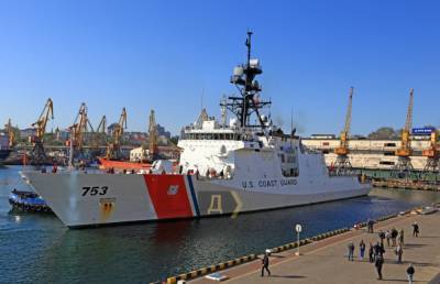 Фрегат береговой охраны США зашел в порт Одессы: видео