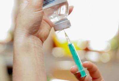 За апрель – 837 сообщений о побочных реакциях на вакцины в Литве