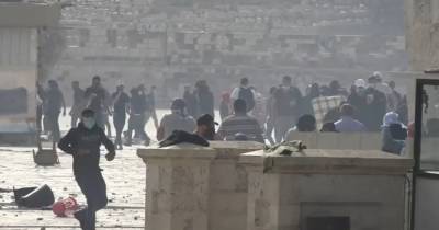 Беспорядки на Храмовой горе в Восточном Иерусалиме вспыхнули с новой силой (видео)