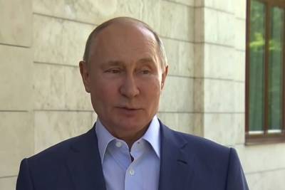 Путин сообщил о результатах своей вакцинации