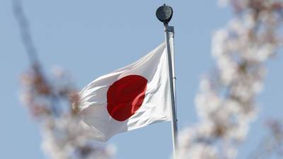 Уровень поддержки японского кабмина упал до минимума
