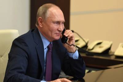 В Кремле рассказали о телефонном разговоре Путина и Алиева
