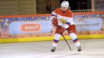 Песков рассказал, выйдет ли Путин на лед выйдет в матче Ночной хоккейной лиги