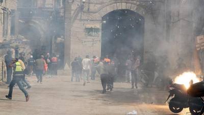 В столкновениях в Иерусалиме пострадали не менее 215 палестинцев