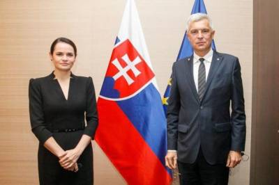 Глава МИД Словакии обсудил с Тихановской помощь белорусской оппозиции