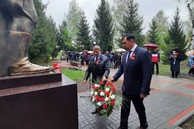 Памятник Неизвестному солдату открыли в Бондарском районе