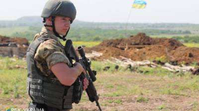 Понедельник на Донбассе: два обстрела, потерь нет