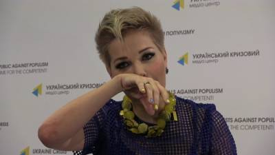 Певица Максакова вспомнила, как экс-супруг избивал ее при детях