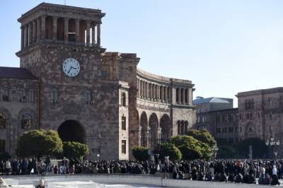 Парламент Армении во второй раз не переизбрал Никола Пашиняна