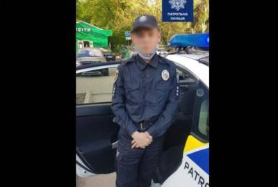 Юный супергерой: в Запорожье парень переодевался в полицейского и наводил порядок