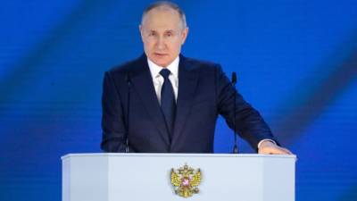 Британцев поразила речь Путина во время парада, в которой он неожиданно заменил одно слово