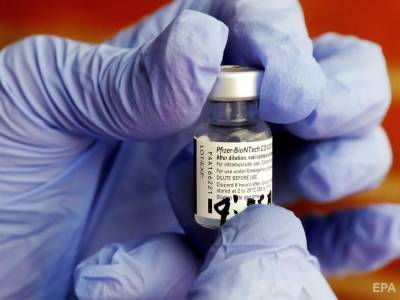 Вакцина Pfizer/BioNTech защищает от штаммов коронавируса – заявление компании