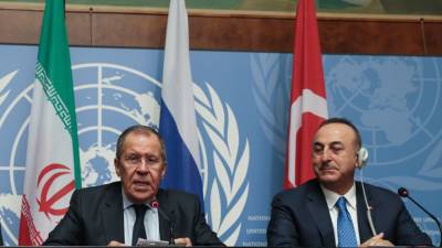 Главы МИД РФ и Турции обсудили обострение палестино-израильских отношений