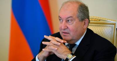 Президент Армении назначил внеочередные выборы в парламент на 20 июня