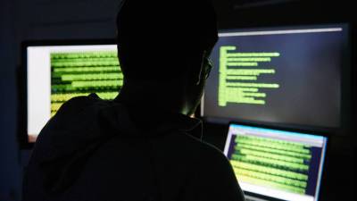 Вести в 20:00. Как решето: инфраструктура кибербезопасности в США сильно устарела