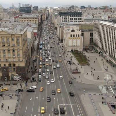 Роспотребнадзор продолжает контролировать людные места в Москве