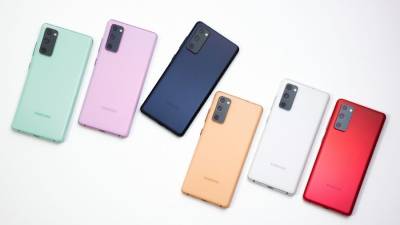 В России стартовали продажи смартфона Samsung Galaxy S20 FE