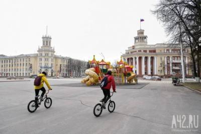 Врачи призвали кузбассовцев рассказать детям правила безопасной езды на самокатах и велосипедах