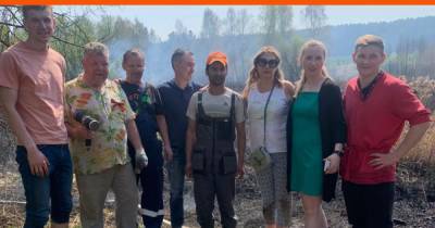 В Арамиле сотрудники «Парка Сказов» своими силами потушили природный пожар, подбиравшийся к домам
