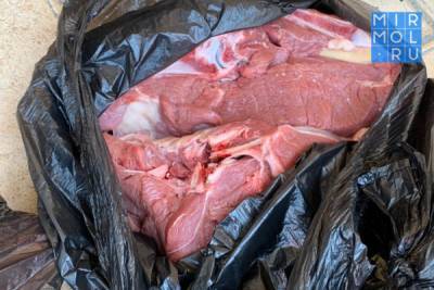В Хасавюрте нуждающимся раздали более 300 кг мяса