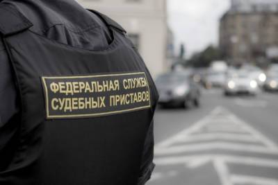 В Петербурге 60-летний водитель накопил 75 штрафов ГИБДД