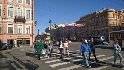 Синоптики назвали 11 мая самым теплым днем весны в Петербурге