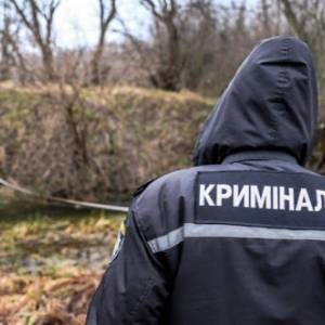 В Шевченковском районе Запорожья на улице обнаружили труп мужчины