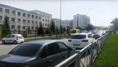 При стрельбе в Казани погибли 7 человек