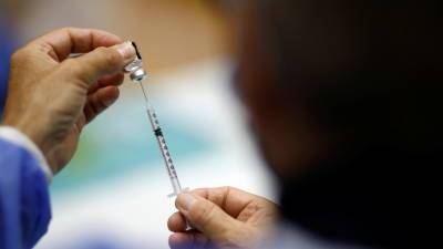 Украина увеличила контракт на поставку вакцин Pfizer