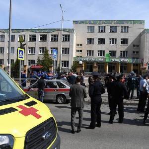 В школе в Казани произошла стрельба: погибли девять человек. Видео