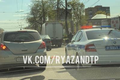 В Рязани образовалась пробка из-за аварии около «Барса» на Московском шоссе