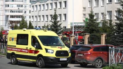 Власти Татарстана объявили 12 мая днем траура из-за нападения на казанскую школу